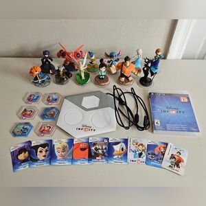 Disney Infinity 2.0 Playstation 3 Huge Game Lot with Characters